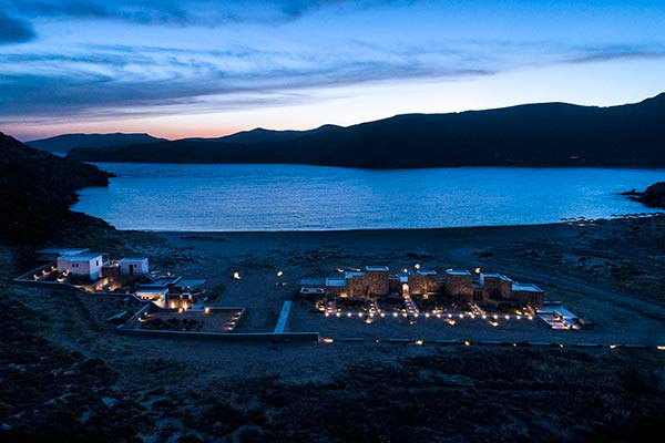 Ammoa beachfront houses in Serifos